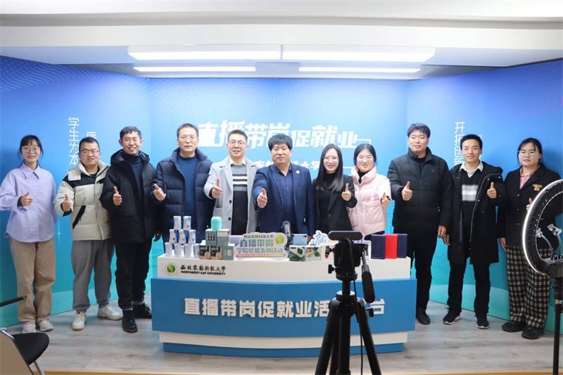 7c7d2d5abc384518a14af3d1252b2473.jpg 8004EE 18EC3B_750_750.jpg